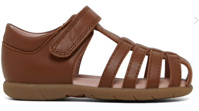 SHELLY SANDALS D & E FIT BY CLARKS