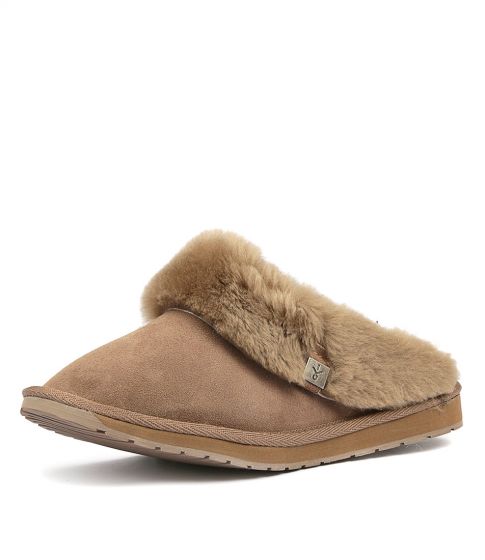 LADIES SLIPPERS