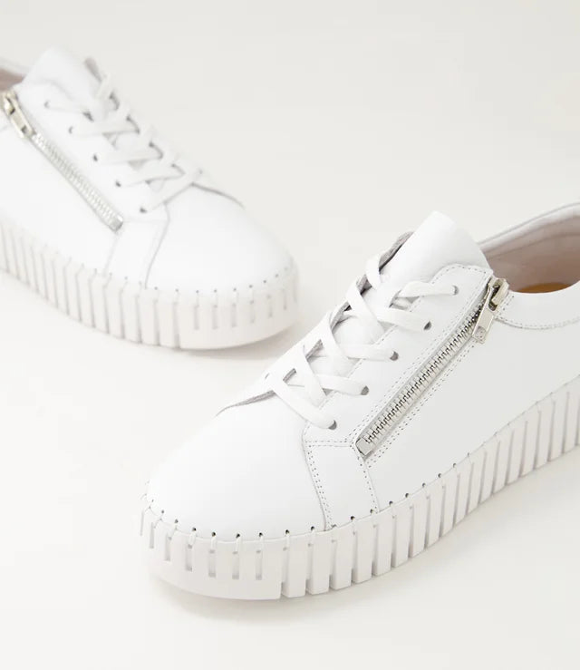 Bump Leather Snaekers by Django &amp; Juliette