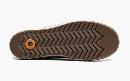 973001-011 M Kicker By Bogs