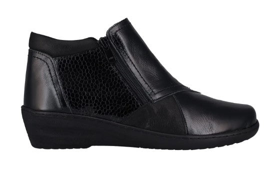 CP462-18 CRINKLE ZIP BOOT BY CABELLO