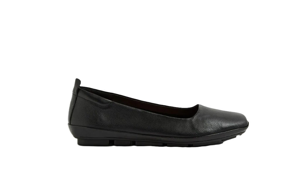 Victorie Plain Wamp By Supersoft