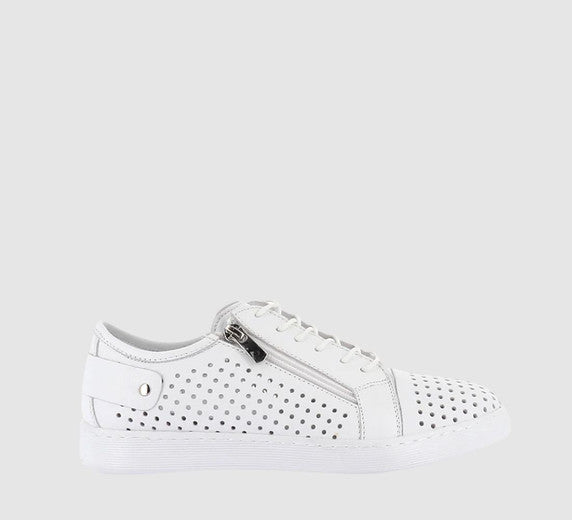 EG17 LACE UP SOFT HOLE UPPER