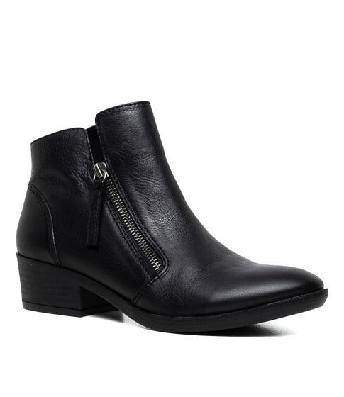 Diana ferrari black boots best sale